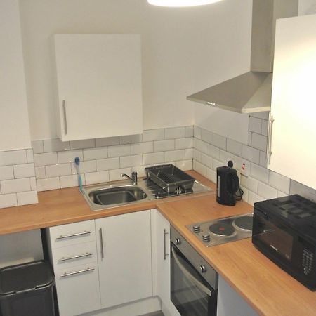 Approved Serviced Apartments Gorse Hill Manchester Kültér fotó